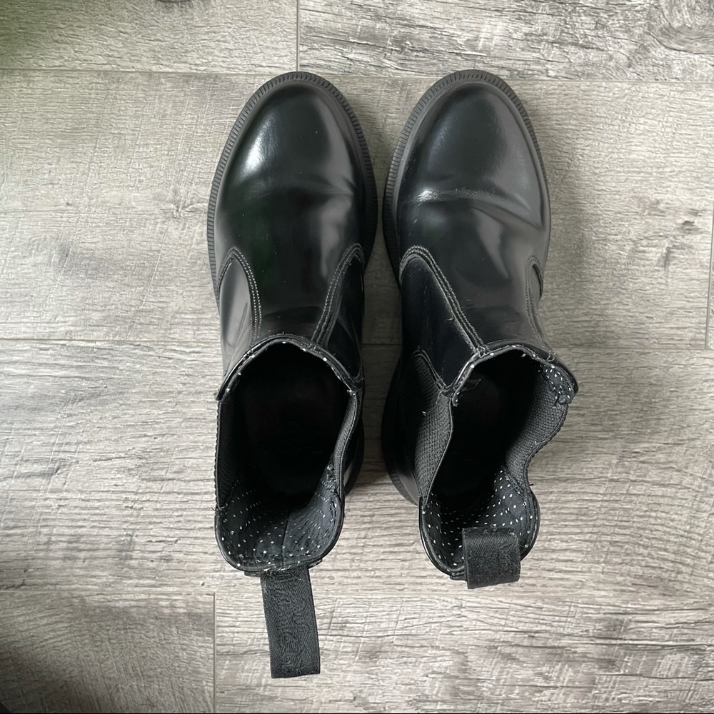 Dr martens women’s smooth leather Chelsea boots - Picture 2 of 8